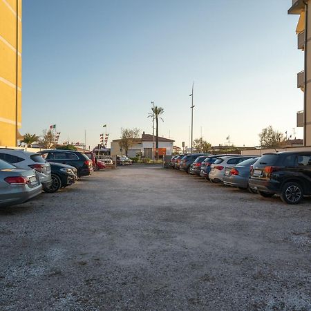 לידו די קאמאיורה Hotel Sirio מראה חיצוני תמונה