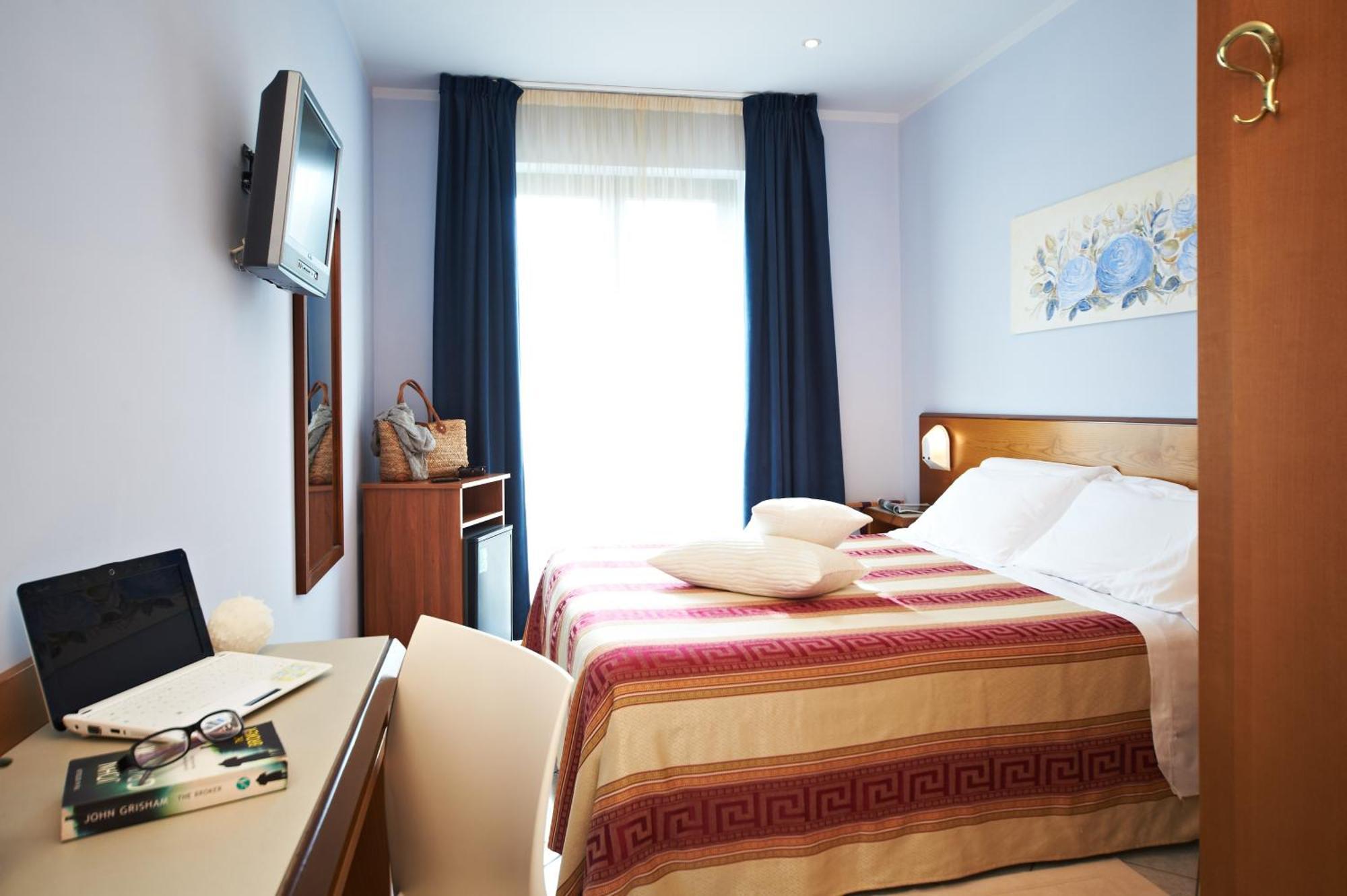 לידו די קאמאיורה Hotel Sirio מראה חיצוני תמונה