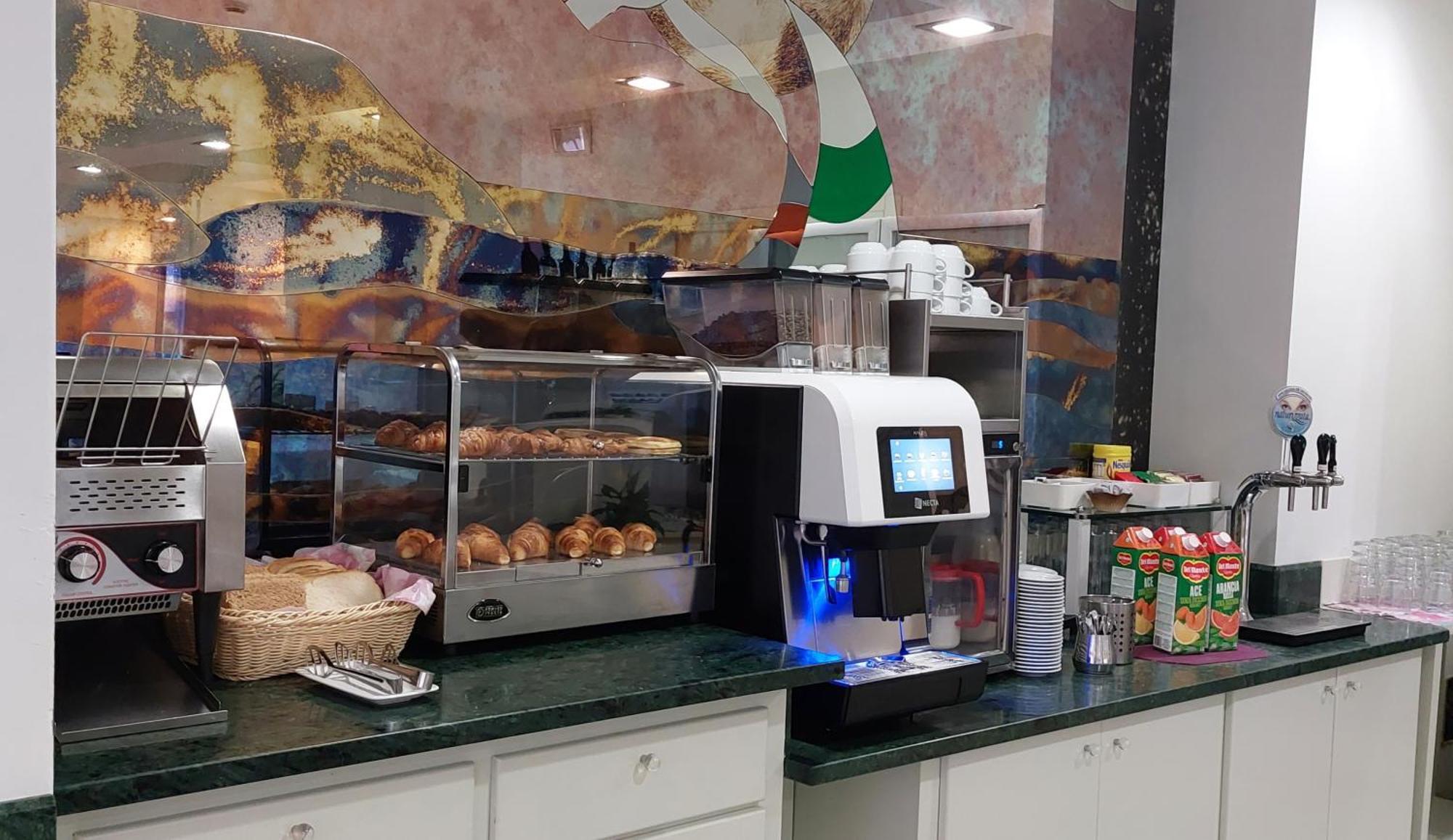 לידו די קאמאיורה Hotel Sirio מראה חיצוני תמונה